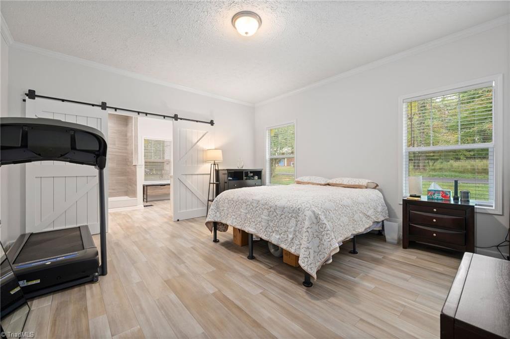 6923 Dexter Drive Property Photo 19