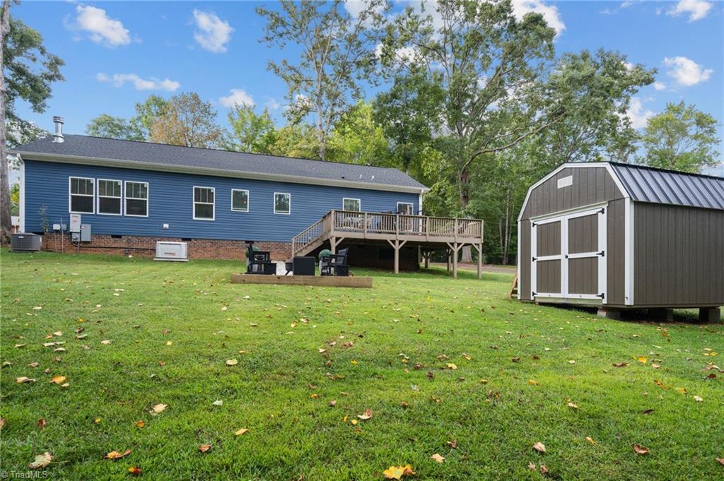 6923 Dexter Drive Property Photo 37