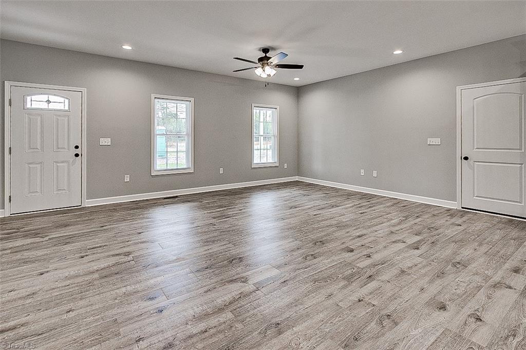 4921 Fred Lineberry Road Property Photo 2