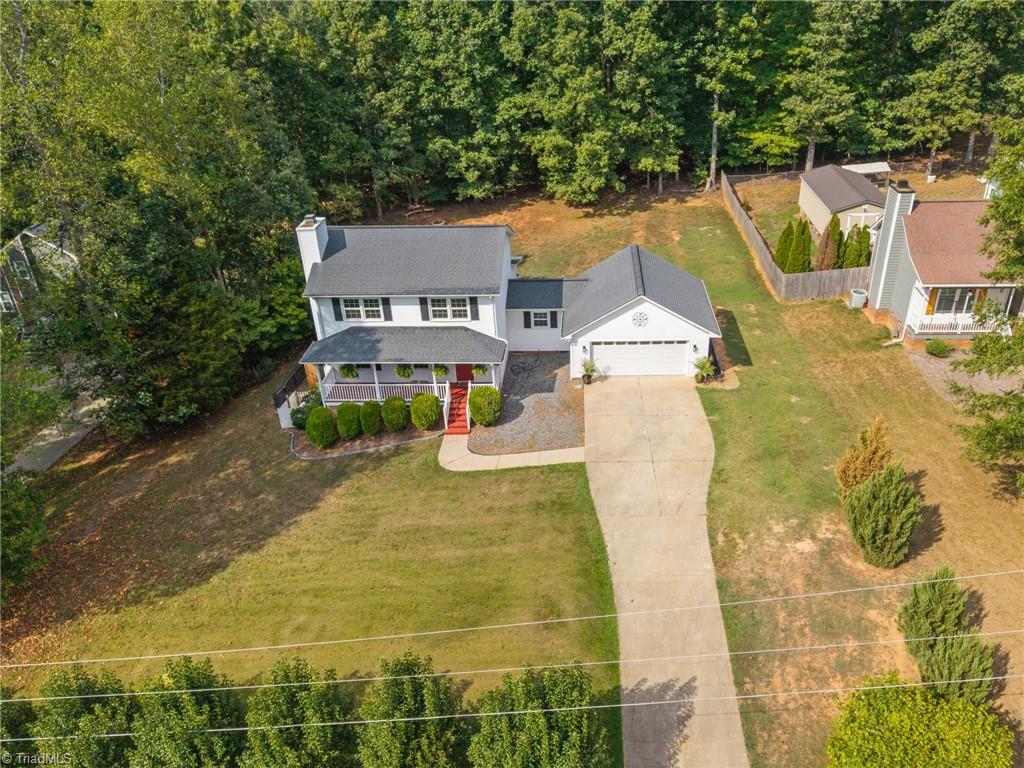 163 Somerset Drive Property Photo 4