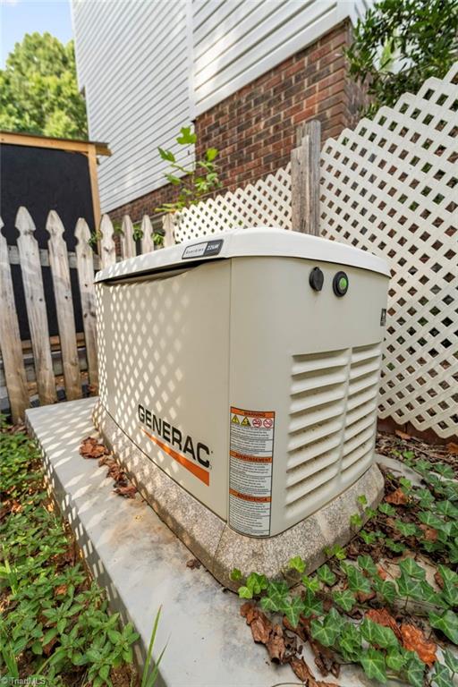 163 Somerset Drive Property Photo 10