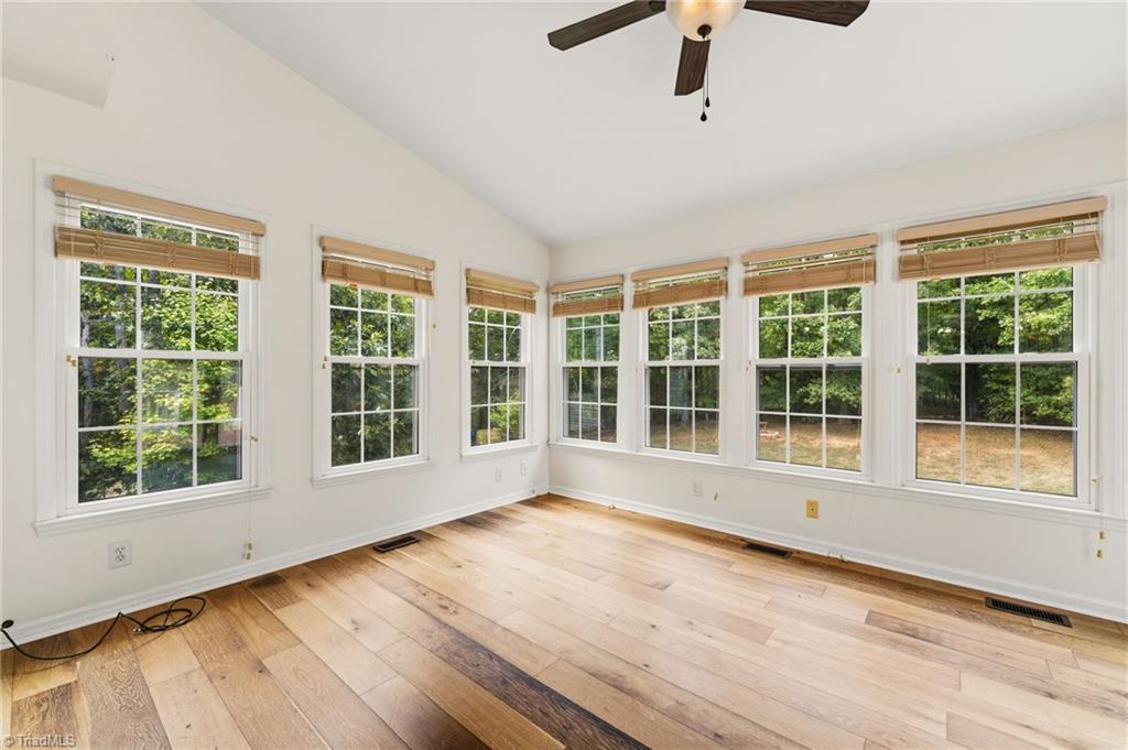 163 Somerset Drive Property Photo 35