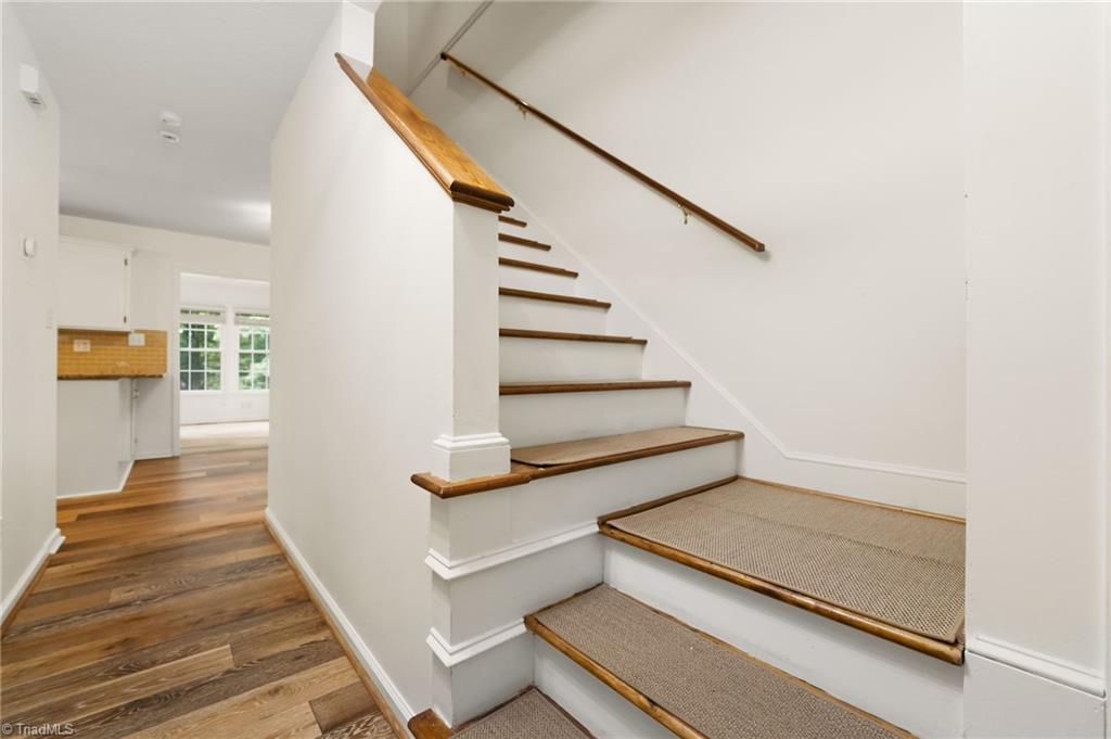 163 Somerset Drive Property Photo 40