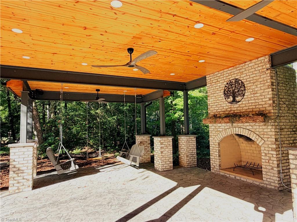 1242 Blackberry Ridge Road Property Photo 48