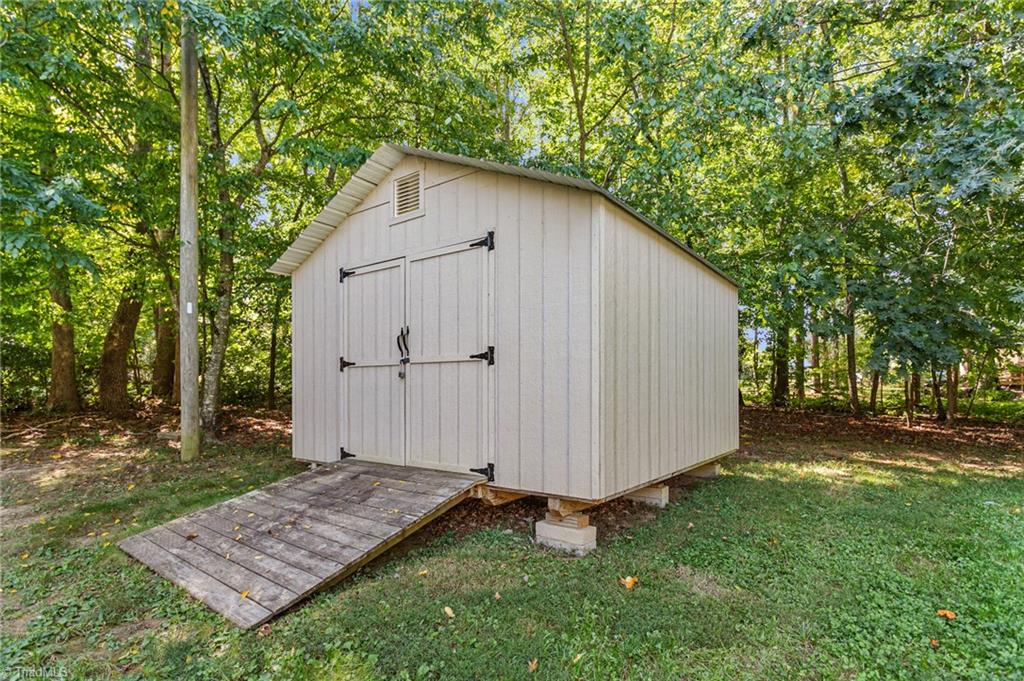 206 Cushman Road Property Photo 15
