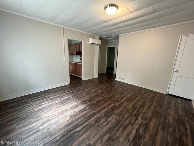 1209 Gatewood Avenue Property Photo 1
