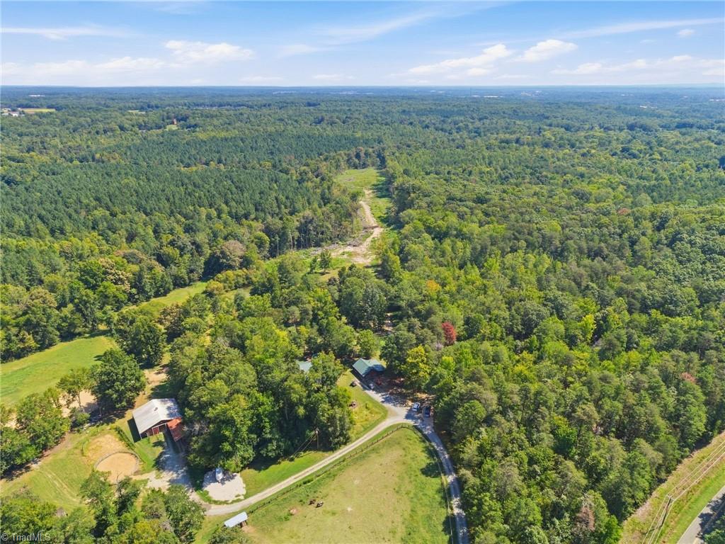 507 Birch Creek Road Property Photo 2