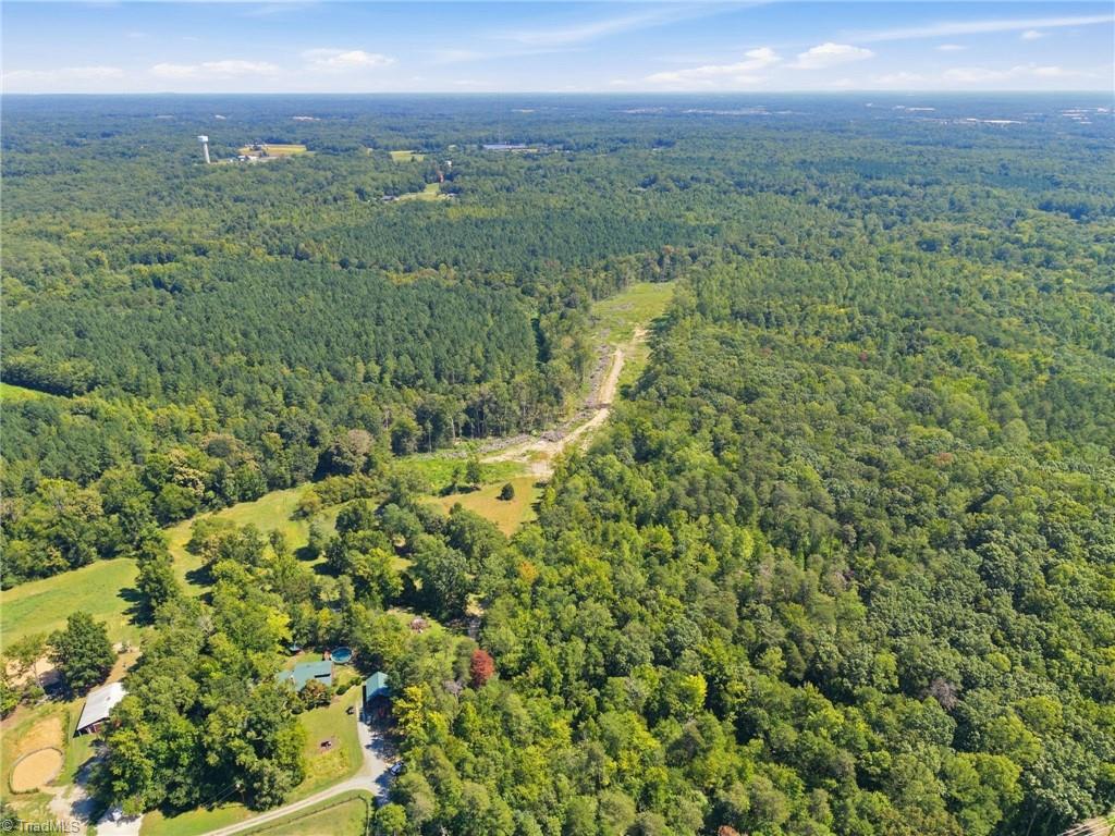 507 Birch Creek Road Property Photo 7
