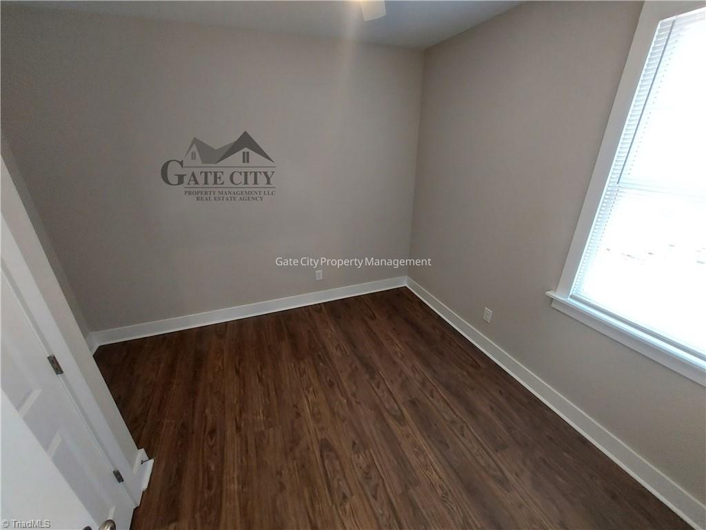 40 E 4th Street Property Photo 6