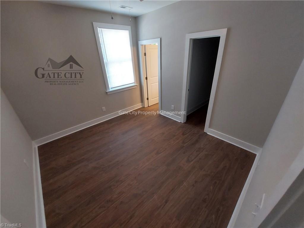 40 E 4th Street Property Photo 10