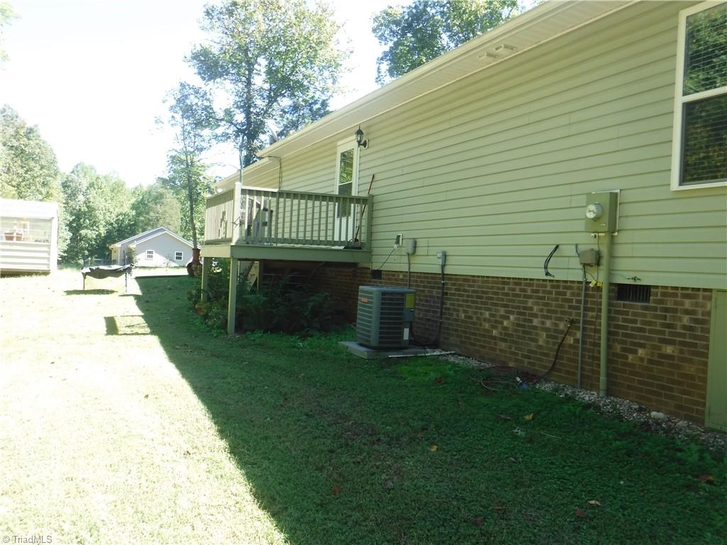 127 Keegan Lane Property Photo 4