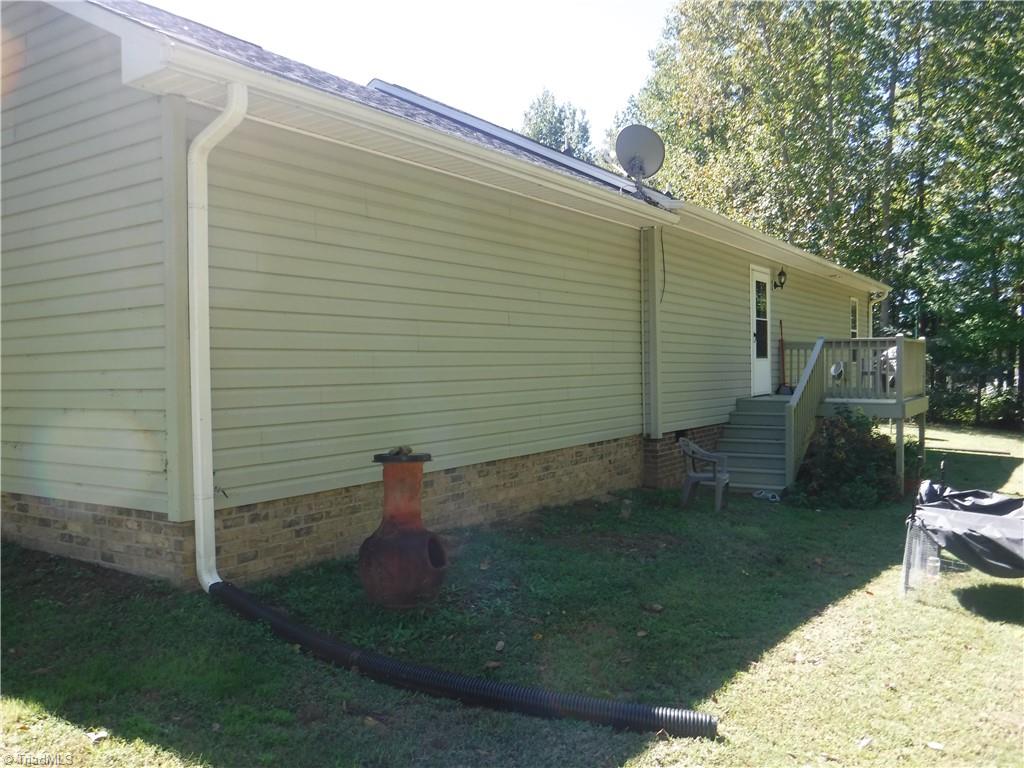 127 Keegan Lane Property Photo 5