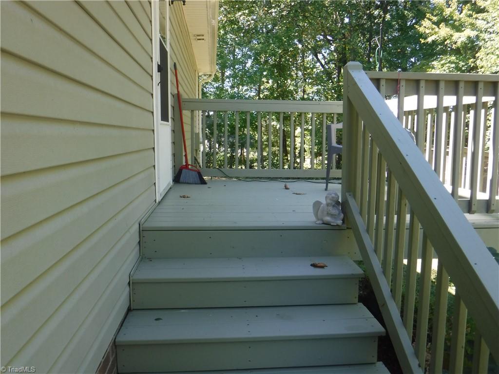 127 Keegan Lane Property Photo 7