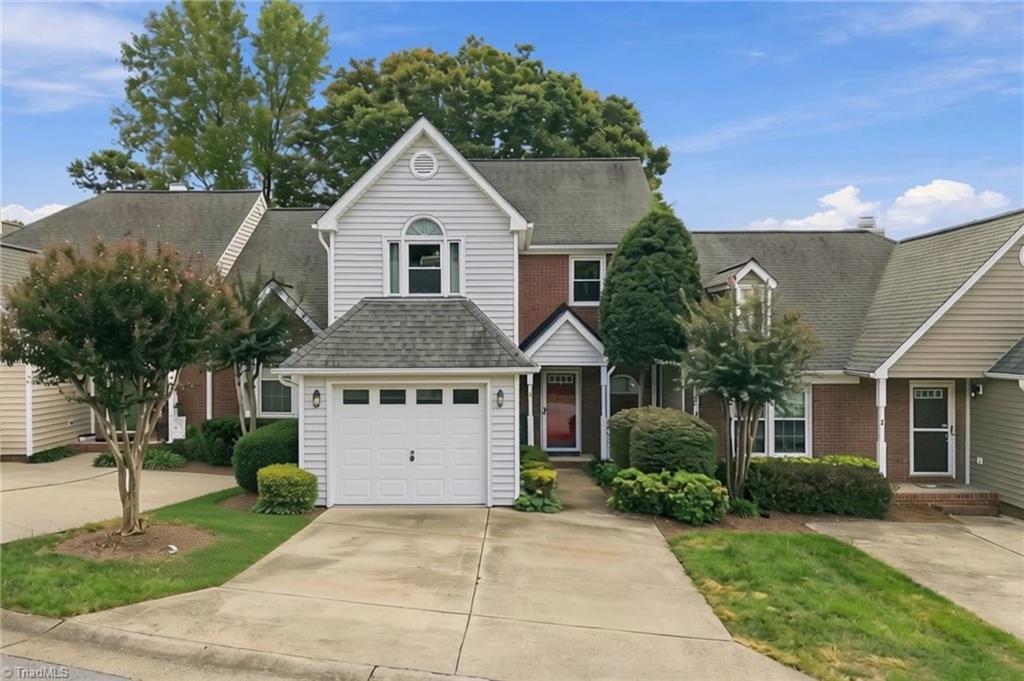 4 Cedar Knoll Court Property Photo 1