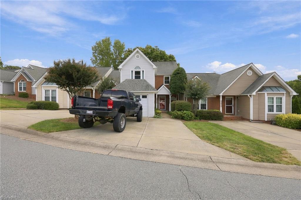 4 Cedar Knoll Court Property Photo 14