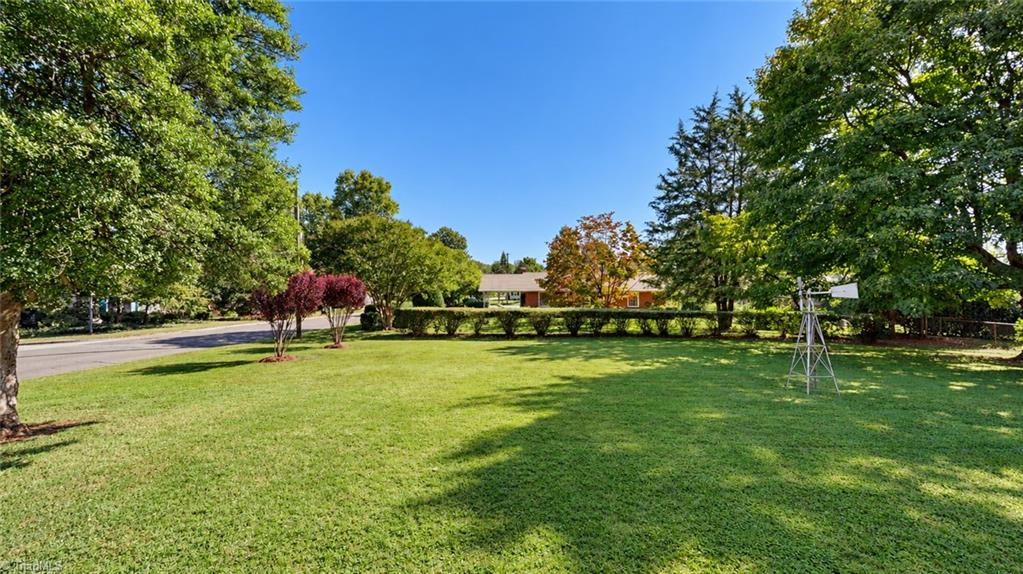 1401 Eldorada Road Property Photo 10