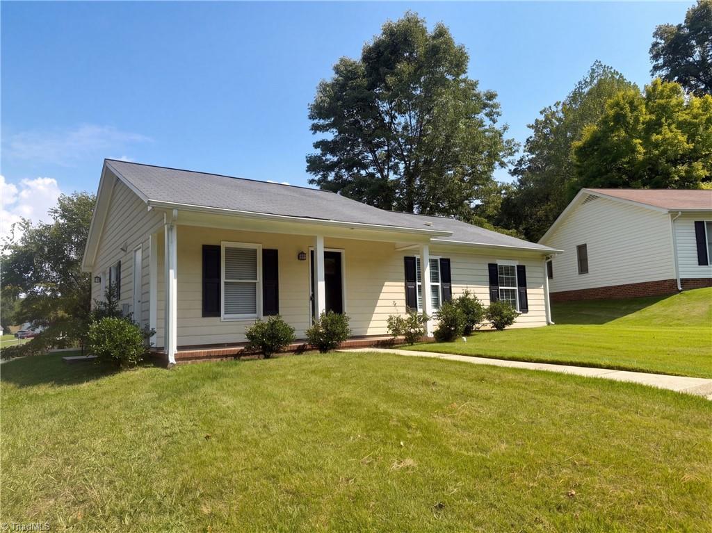 3903 Bears Creek Road Property Photo 1
