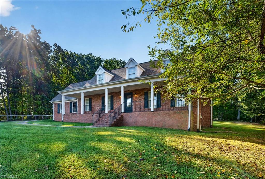1512 Oak Ridge Road Property Photo 2