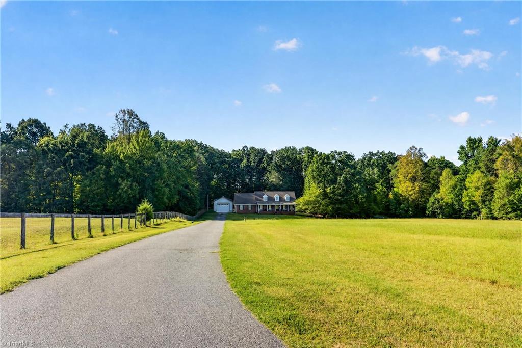 1512 Oak Ridge Road Property Photo 11