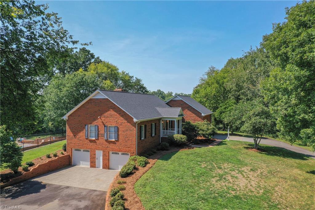 3265 Beroth Road Property Photo 4