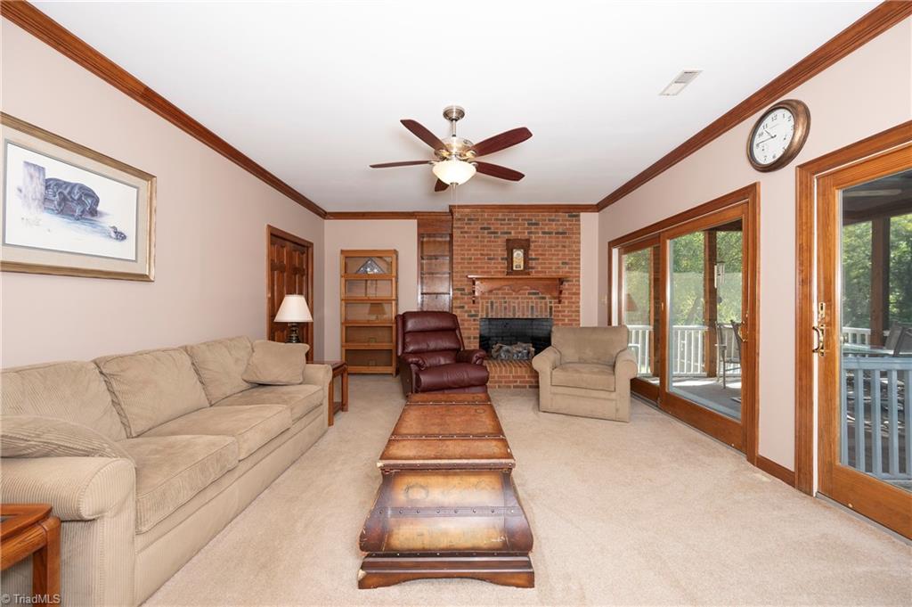 3265 Beroth Road Property Photo 12
