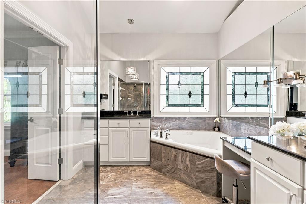 4911 Setter Court Property Photo 18