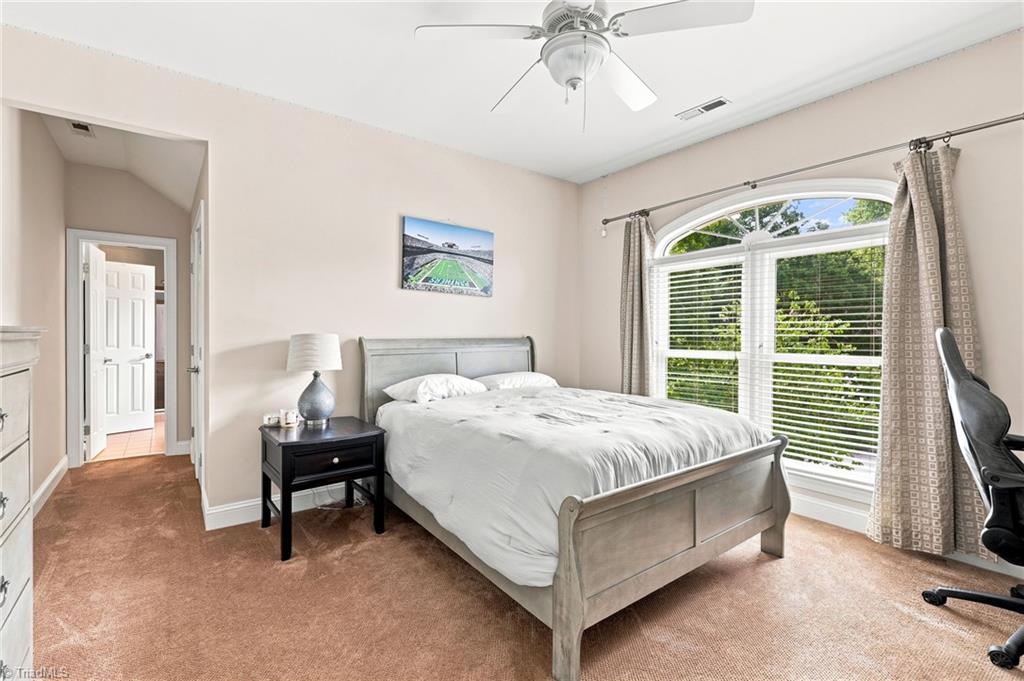 4911 Setter Court Property Photo 22