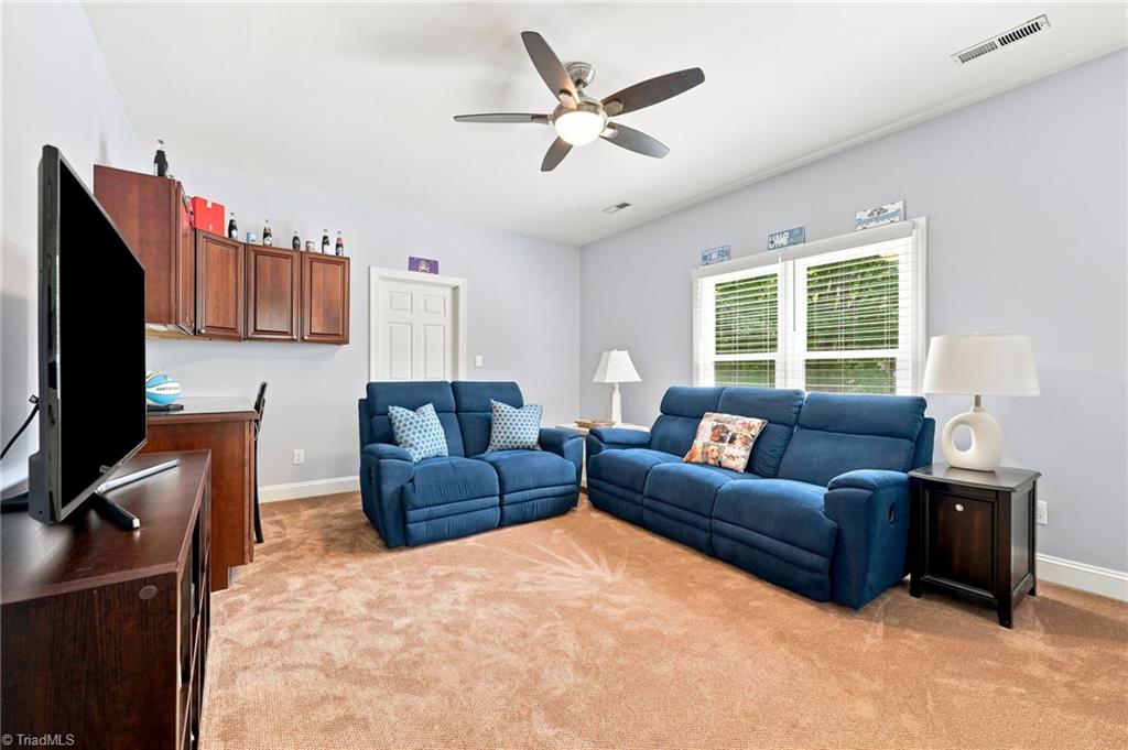 4911 Setter Court Property Photo 26