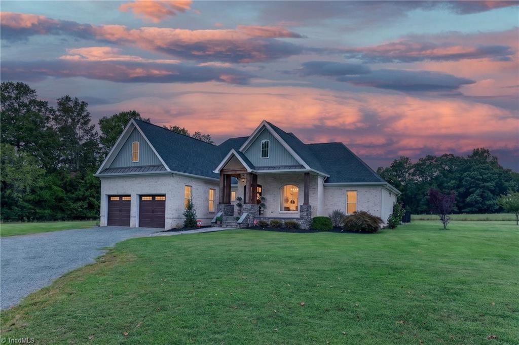 2979 Spanish Oak Hill Road Property Photo 1