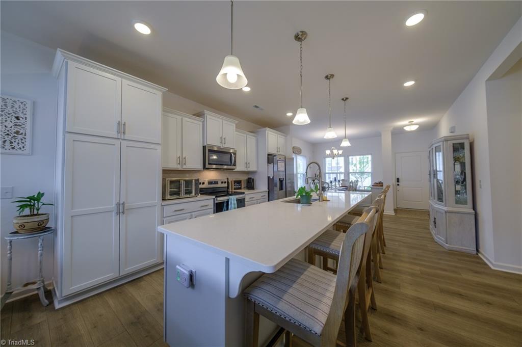 2670 Wood Valley Road Property Photo 10