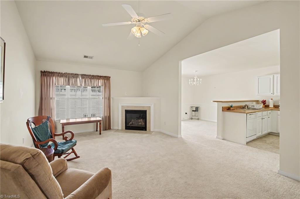 6001 Holland Park Lane Property Photo 12