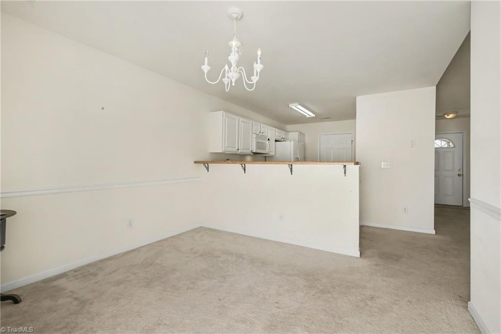 6001 Holland Park Lane Property Photo 14