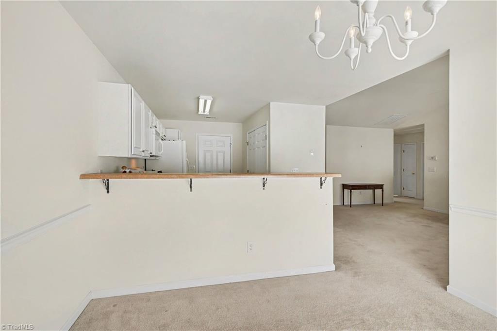 6001 Holland Park Lane Property Photo 15