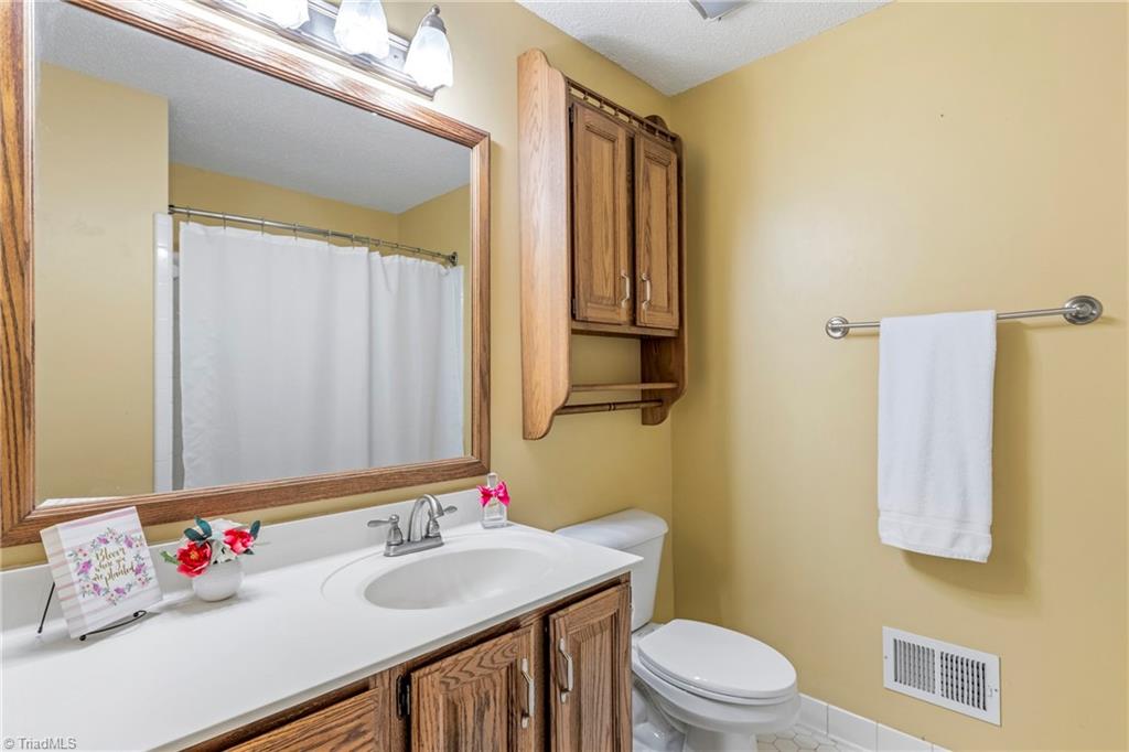 5214 Millstone Road Property Photo 33