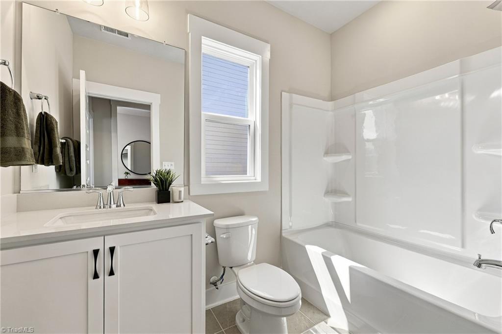 5551 Rock Valley Drive Property Photo 17