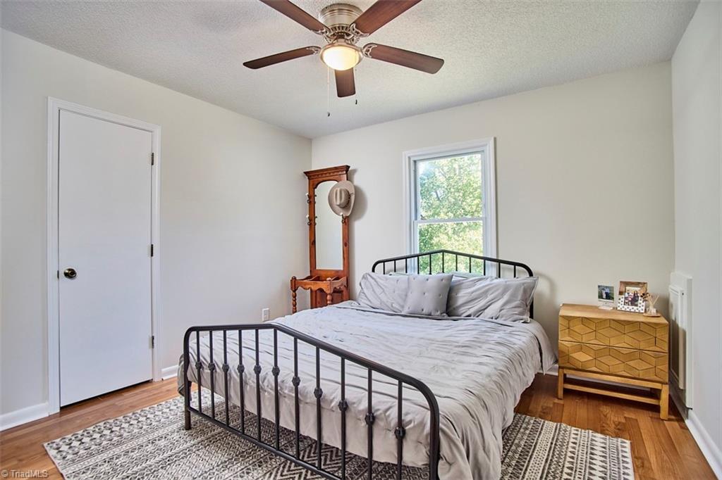 2131 Dave Street Property Photo 25