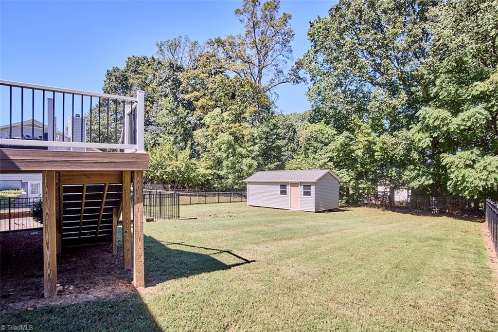 2131 Dave Street Property Photo 33