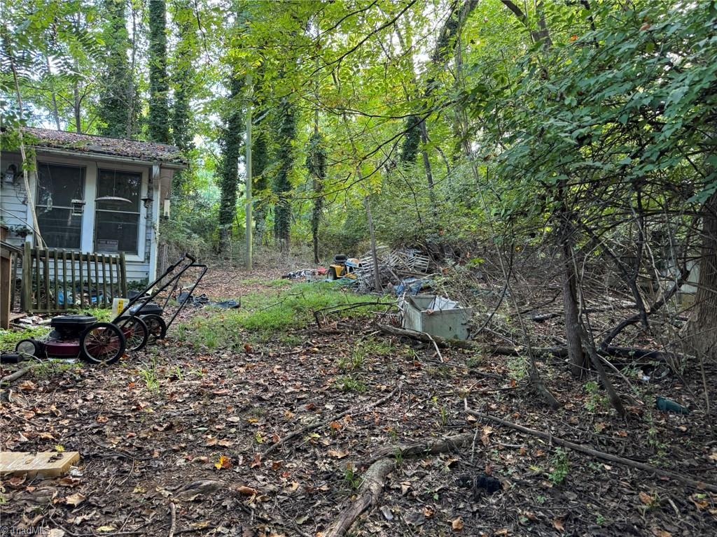 401 Dogwood Circle Property Photo 10