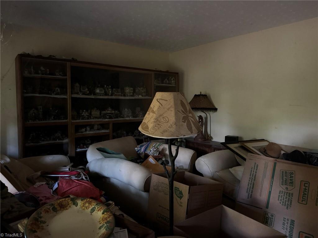 401 Dogwood Circle Property Photo 19