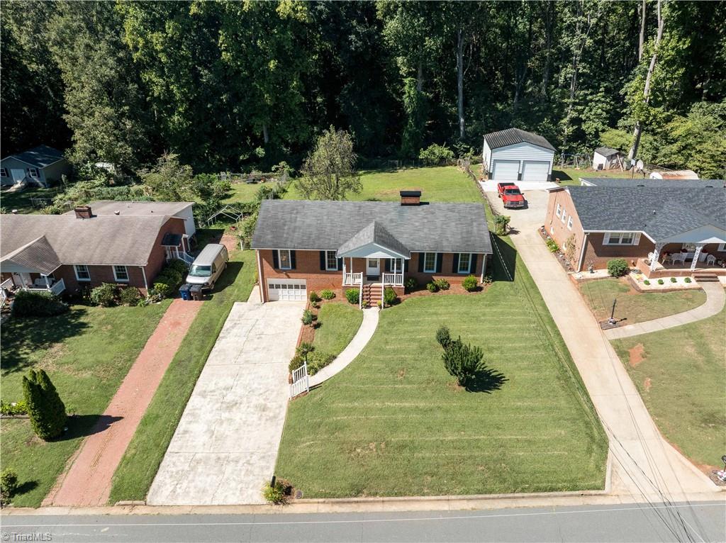 2634 Weymoth Road Property Photo 3