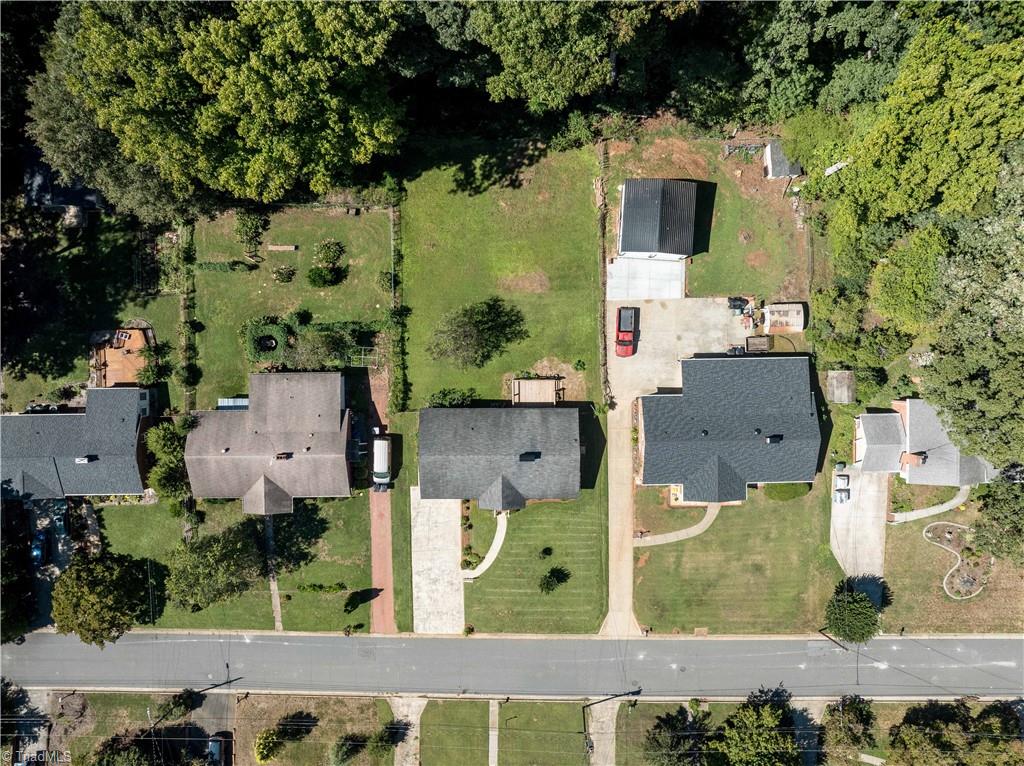 2634 Weymoth Road Property Photo 4