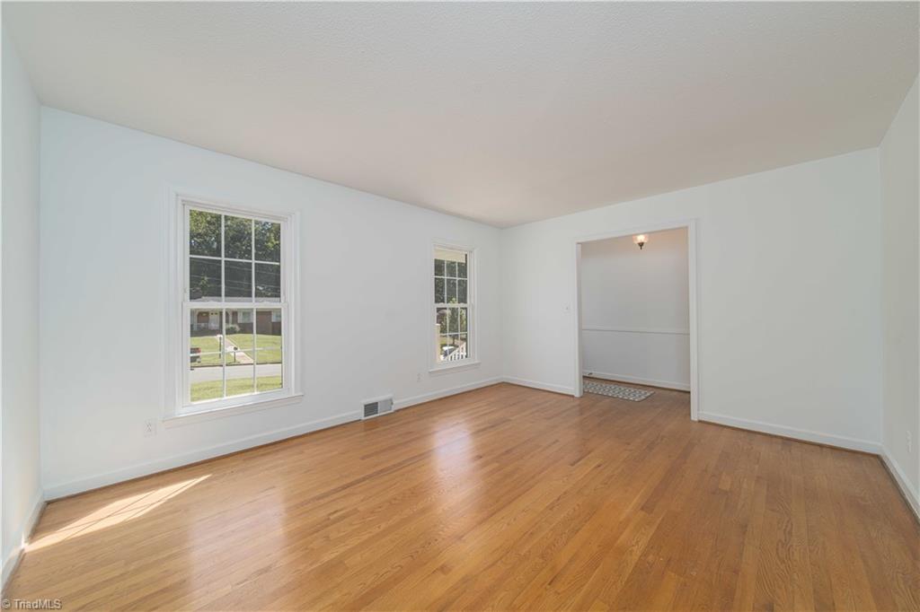 2634 Weymoth Road Property Photo 8