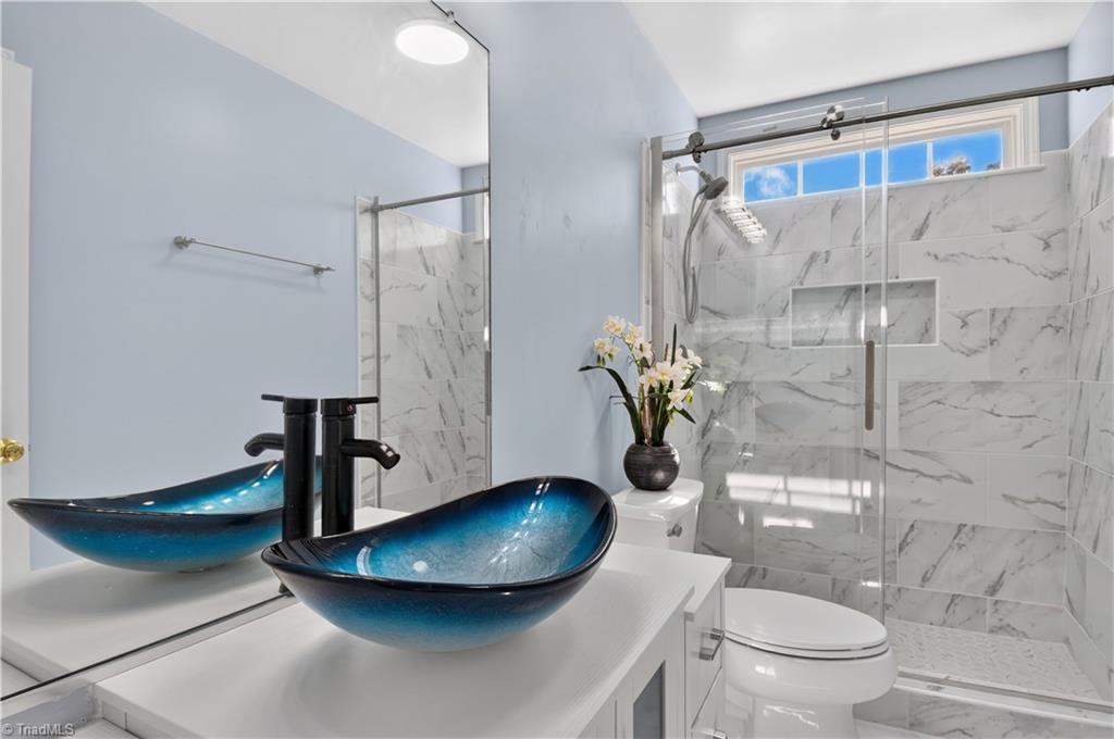 1356 Bayswater Drive Property Photo 30