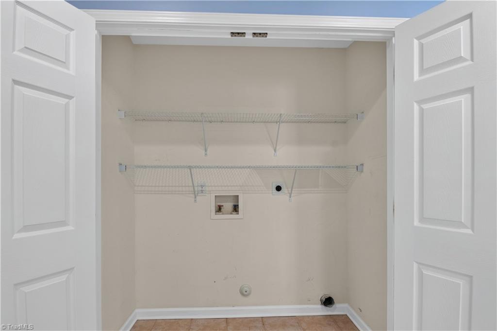 1356 Bayswater Drive Property Photo 34