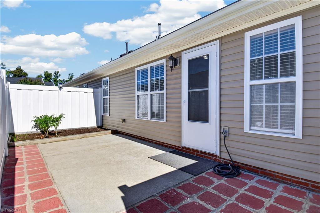 1356 Bayswater Drive Property Photo 39
