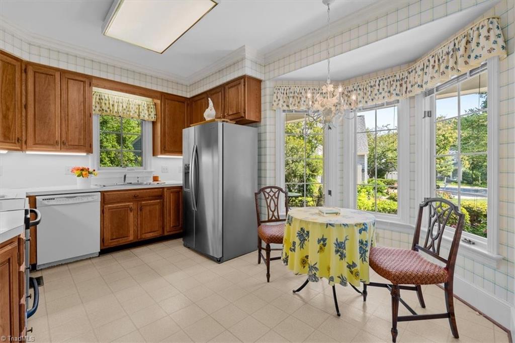 12 Barrington Drive Property Photo 17