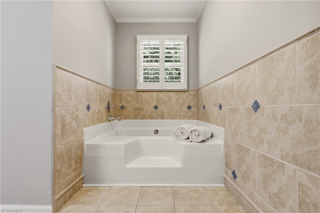 5029 Mereworth Court Property Photo 23