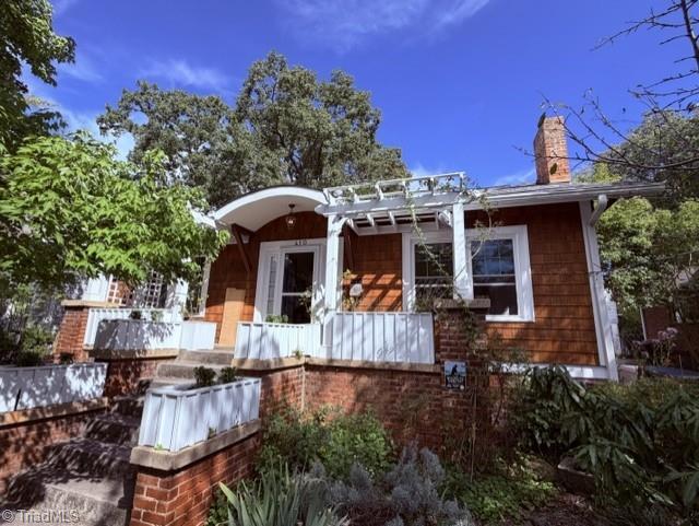 410 Crestland Avenue Property Photo 1