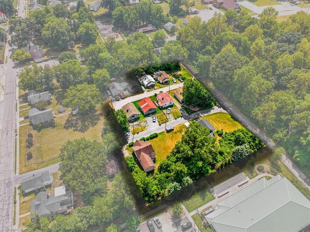 613 Stiers Street Property Photo 1