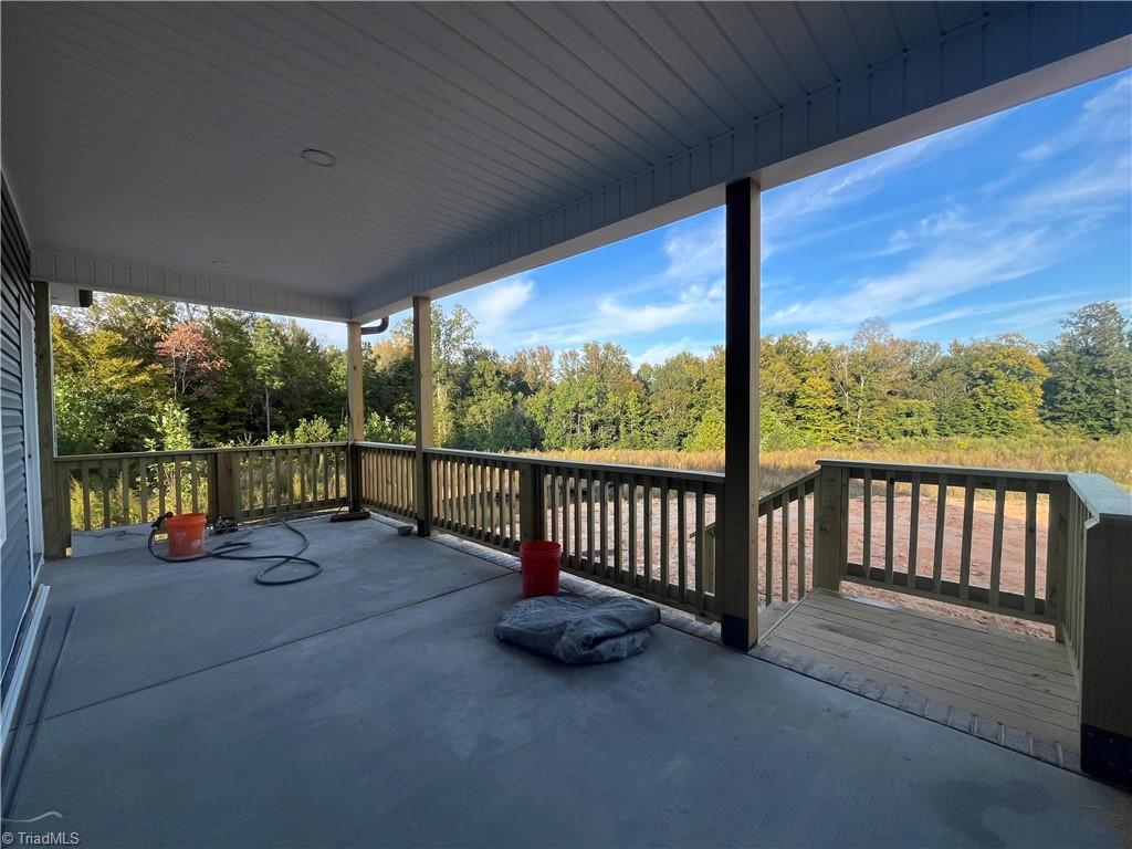 306 Cool Run Property Photo 33